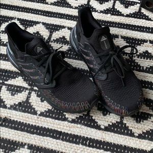 Men’s Adidas Ultraboost 20 size 10 1/2